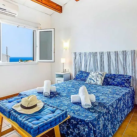 Faro Villa Cala'N Bosch (Menorca)